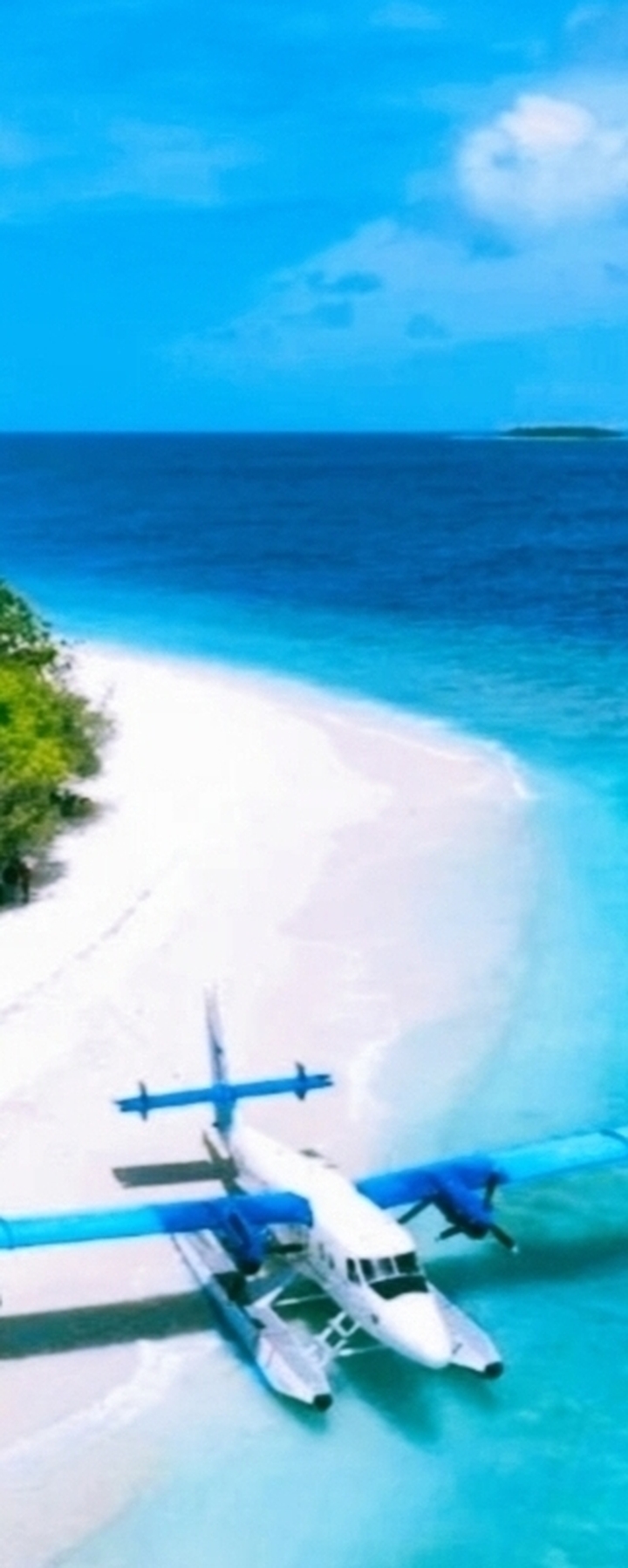 tapety Island, aircraft