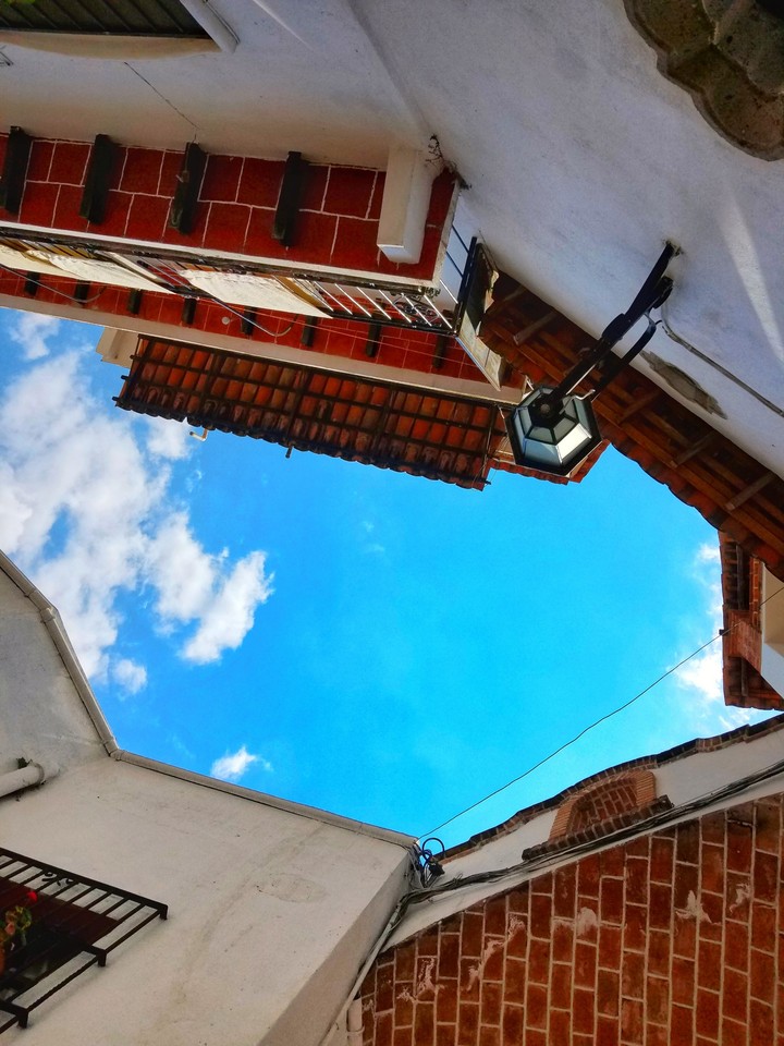 CIELO Y TECHO, TAXCO DE ALARCÓN, GRO.