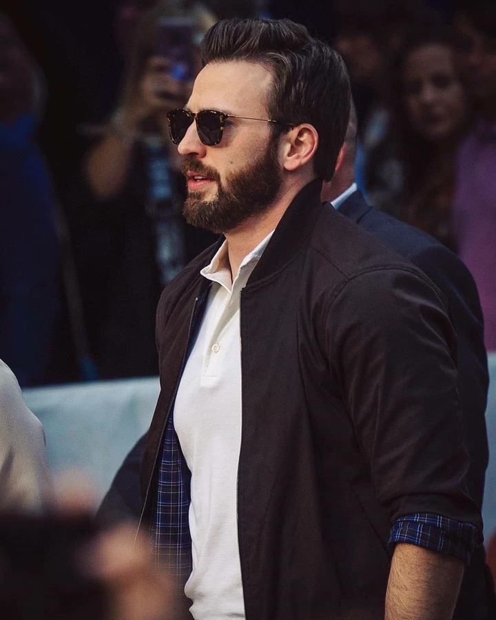 Christopher Evans