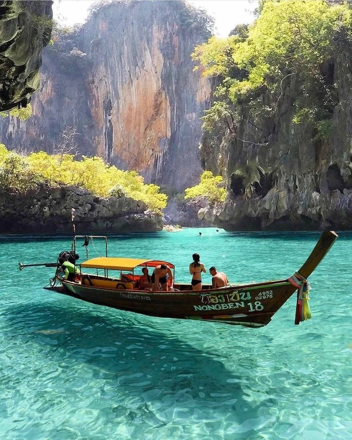Crystal waters