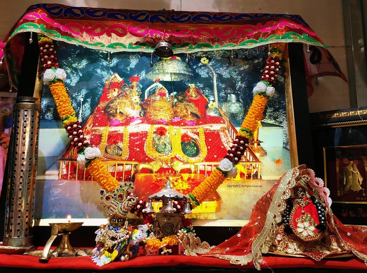 Maa