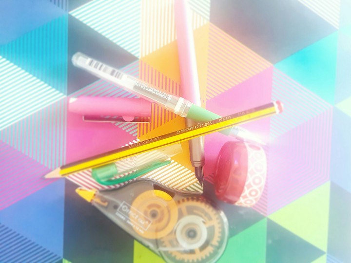 COLORS