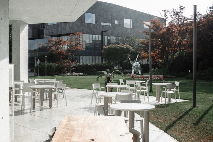 cafe mood