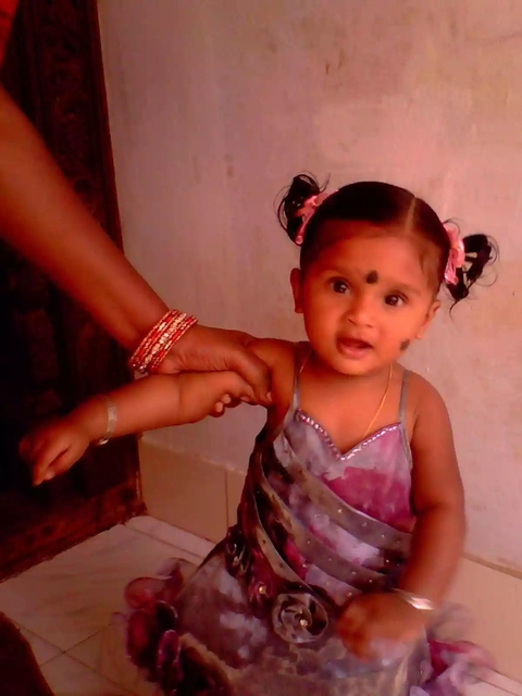 Oviya