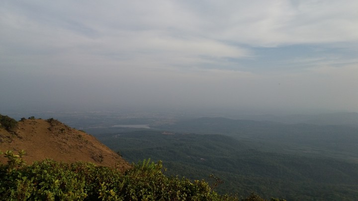 Hills 2