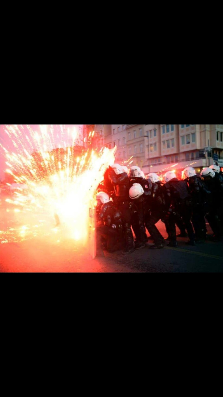 polis