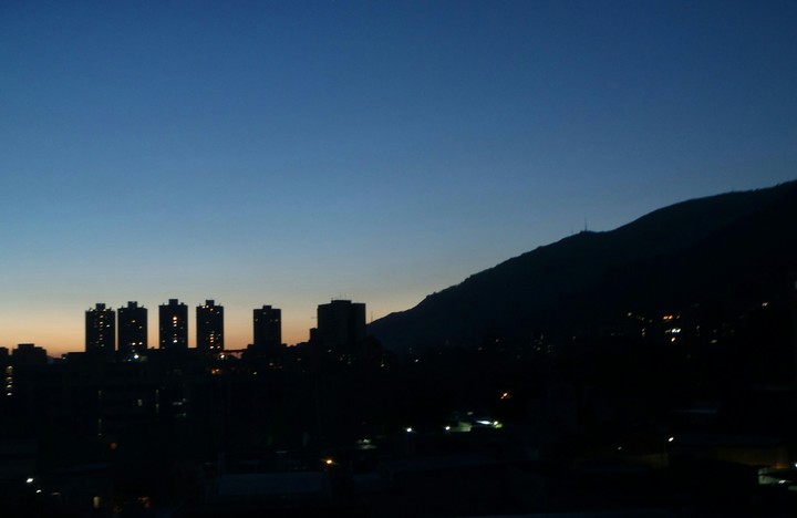 Caracas... 5:45am