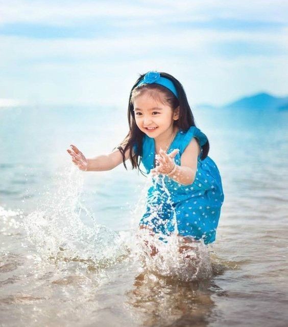 Joy (๑◔‿◔๑)