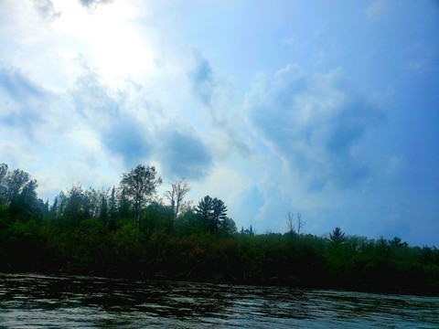ταπετσαρίες lake, Cumulus