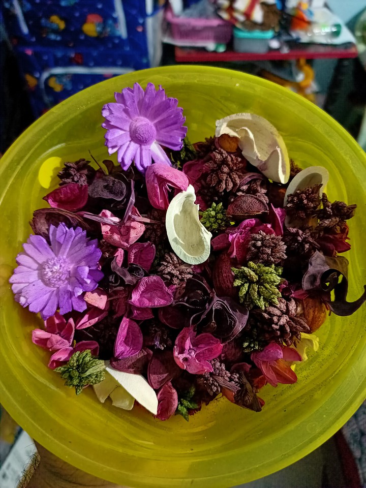 Reused flower pink