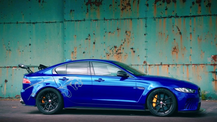 Jaguar XE SV Prototype