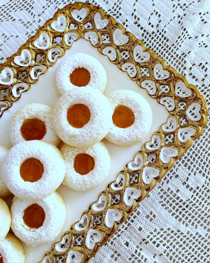 petit four au confiture d'abricot ?