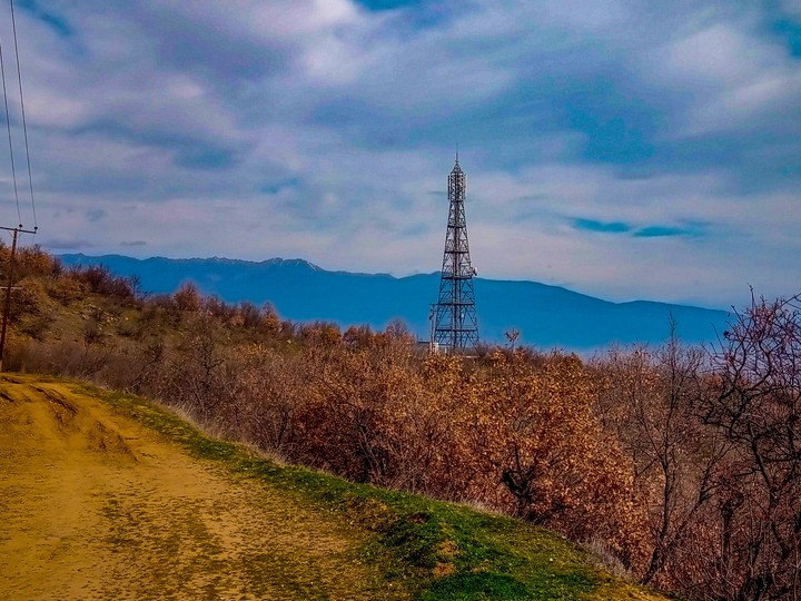 Antenna on the mountain
