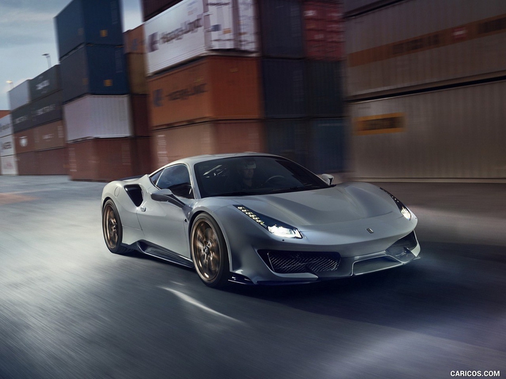 Ferrari 488 Pista