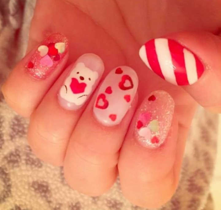 cute teddy & hearts nail art