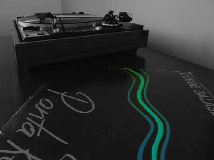 vinyl