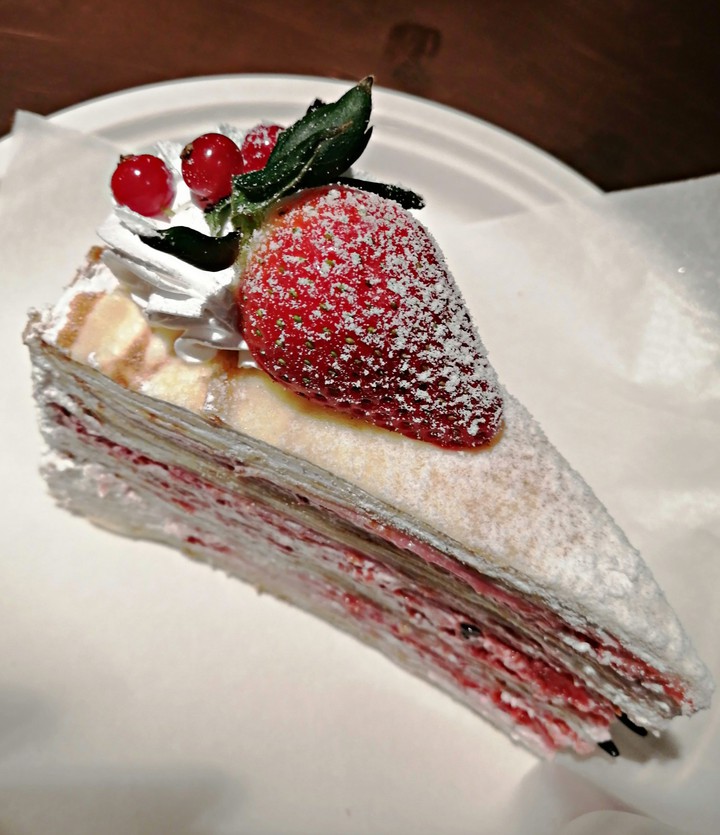 strawberry cake
