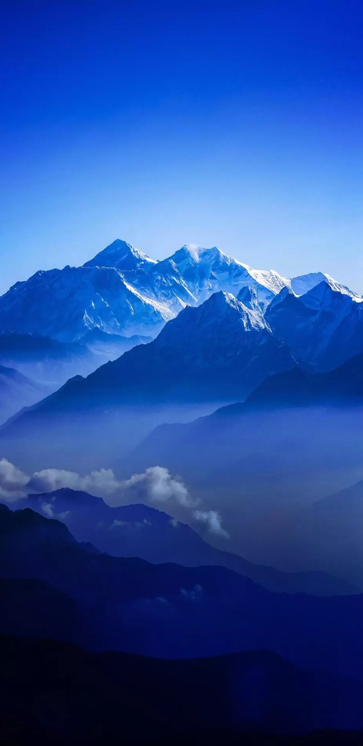 blue mountains