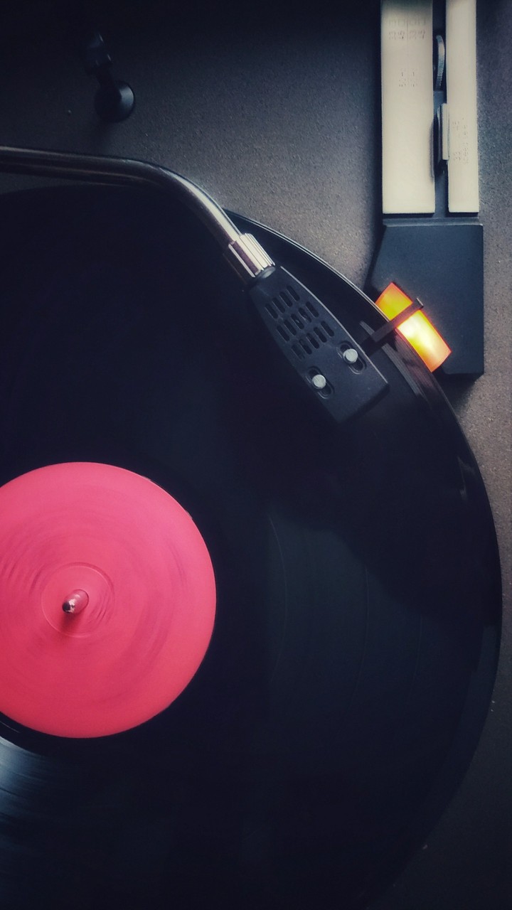 Lp playing ▶