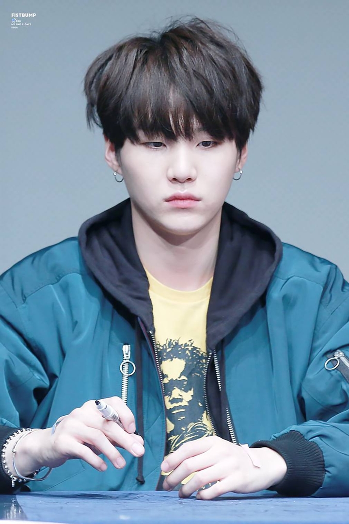 Bts~Suga