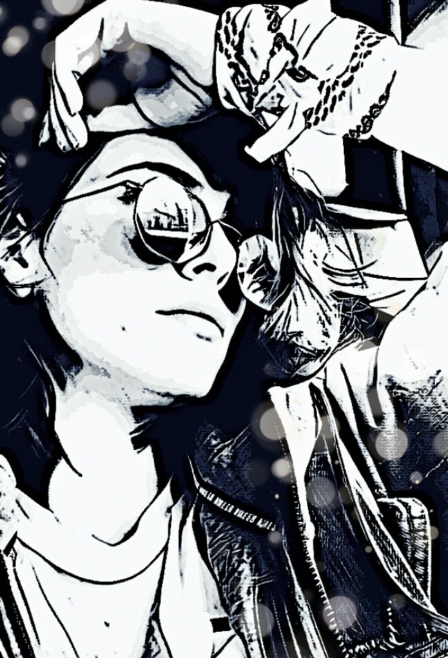 girl black & white