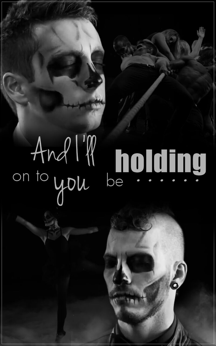 Twenty One Pilots Holding On To You