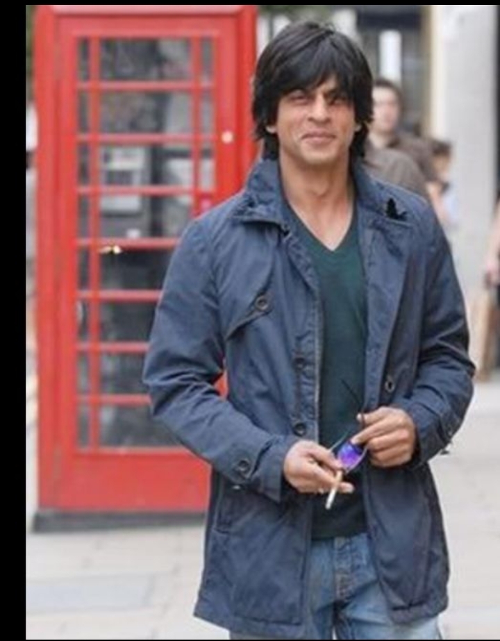 @london#srk