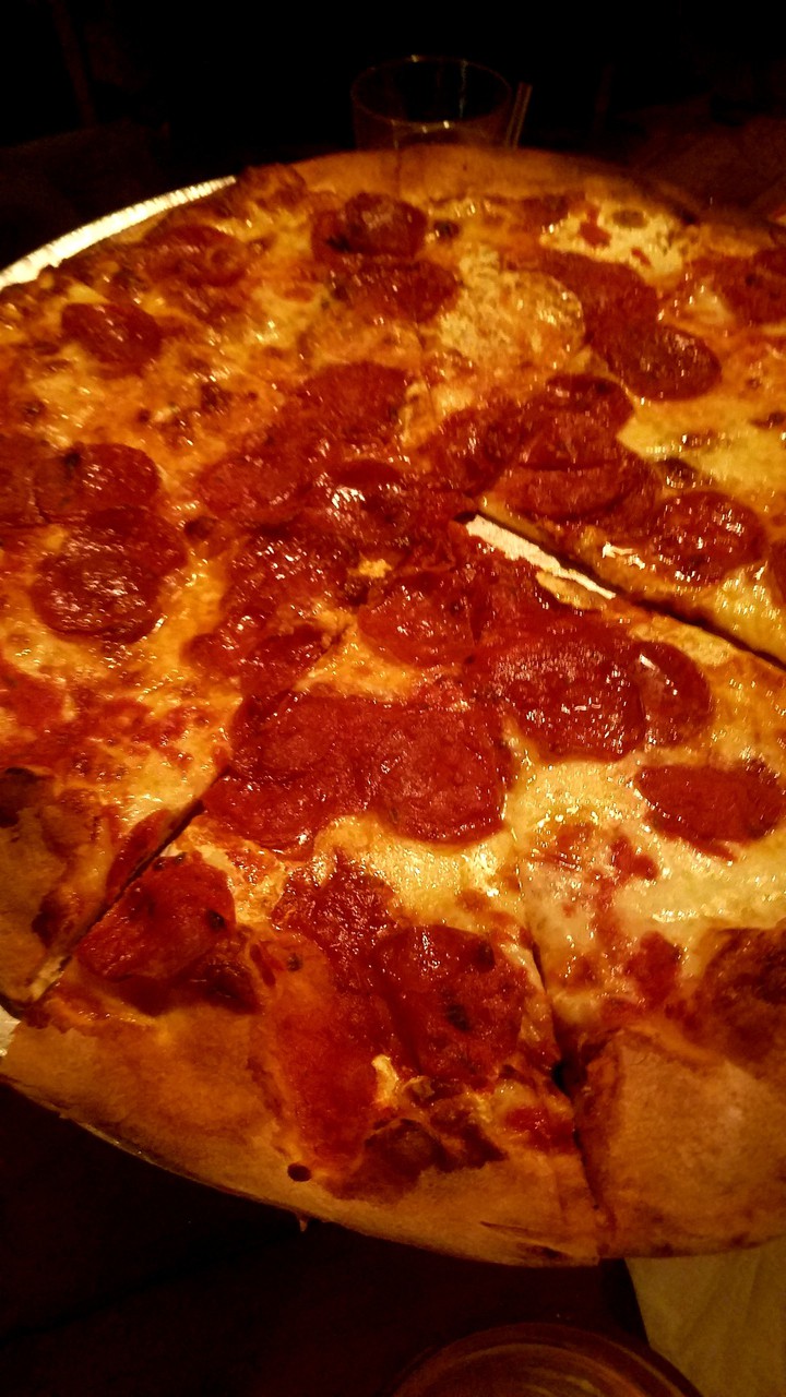 authentic NY pizza