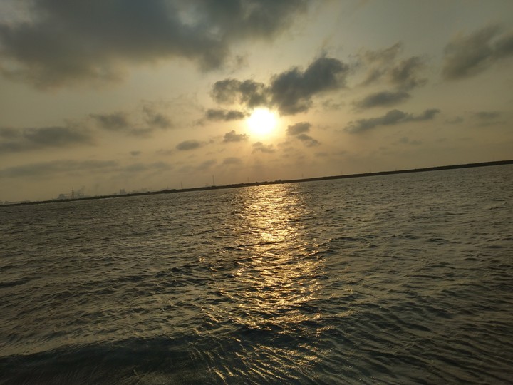holly day injoy time