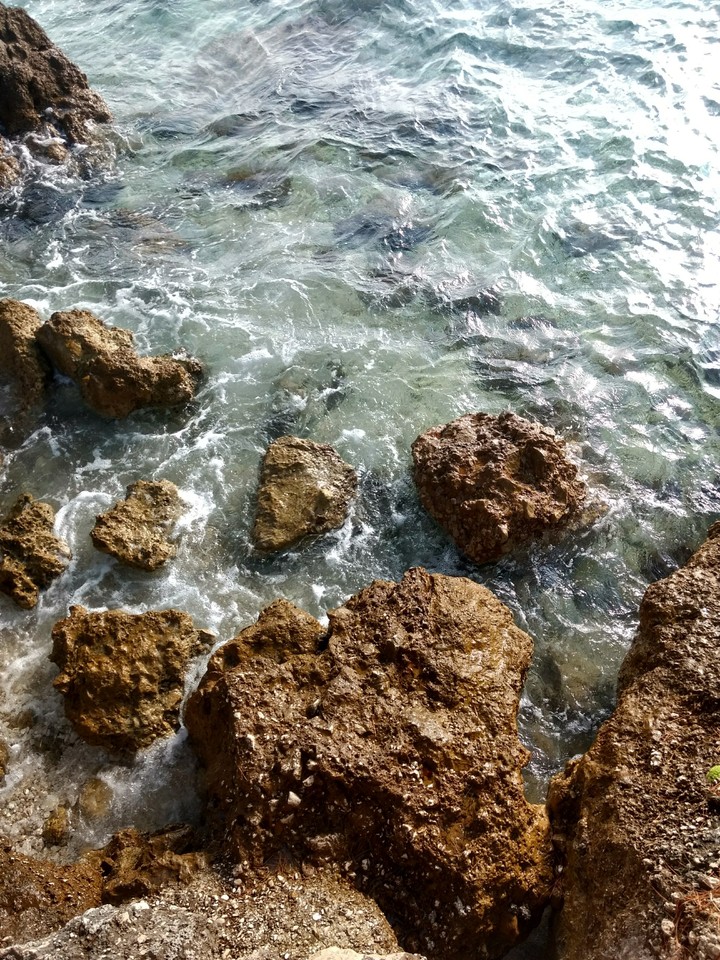 Stone's