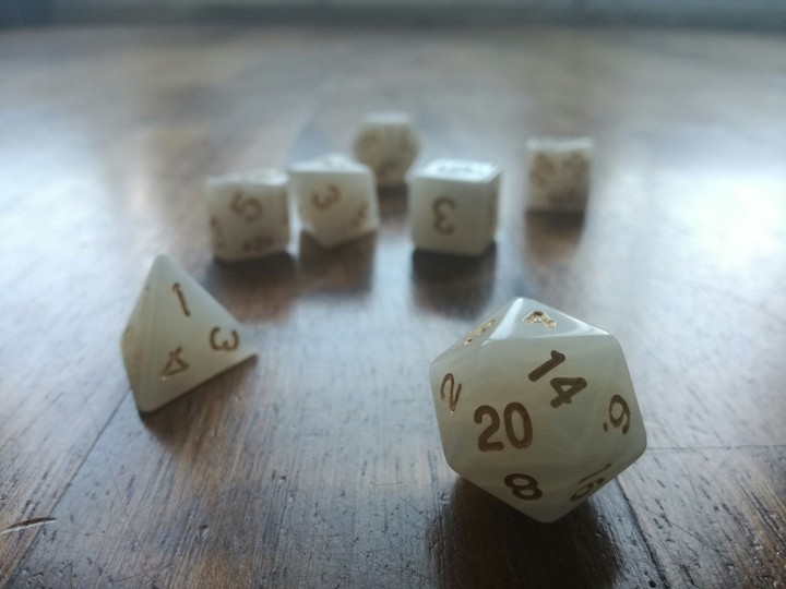 dungeons and dragons dices