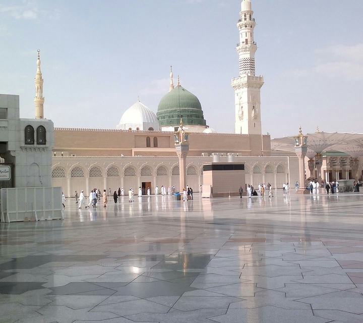 Majid-e-nabvi