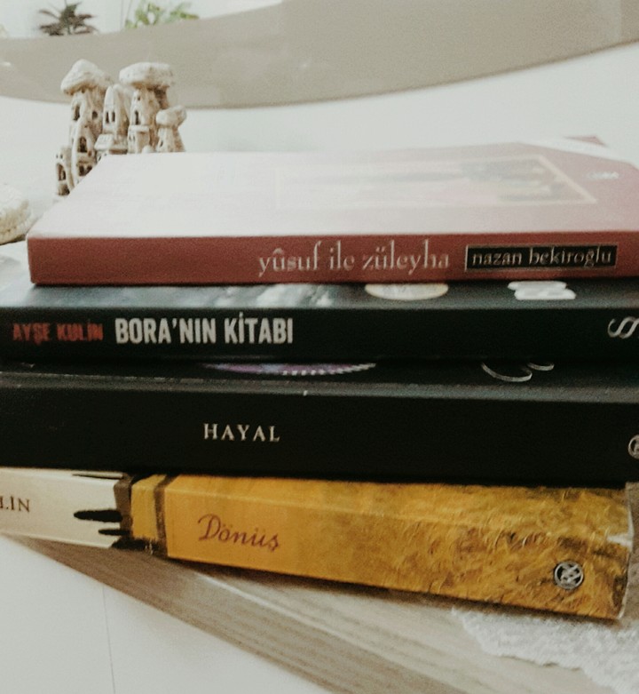 Kitap insanı bin gözlü yapar.