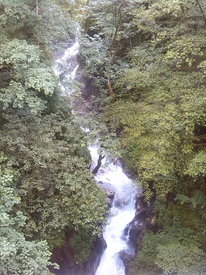 Wasser im Fall