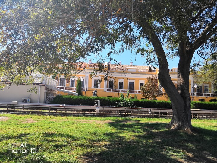 картинная галерея имени Айвазовского
