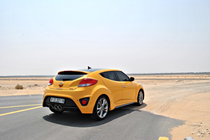 Hyundai Veloster Yellow Side View