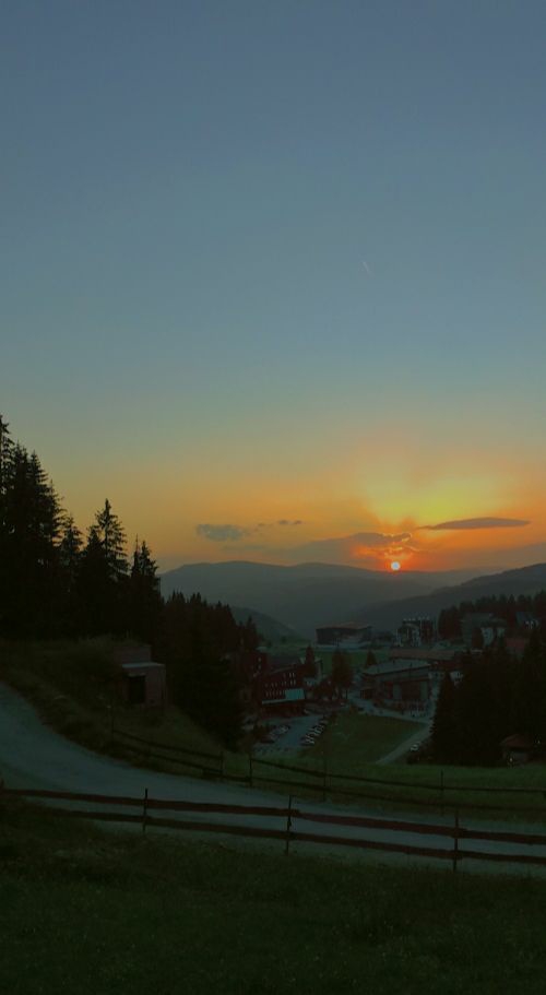 pretty sunset at my fav place .