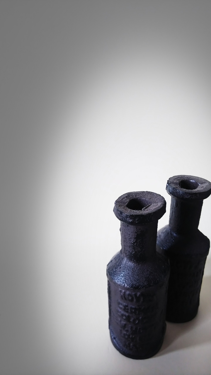 iron Interiors