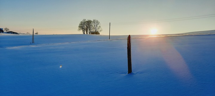 Sonnenuntergang im Winterwunderland