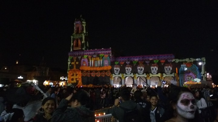 Noche de muertos