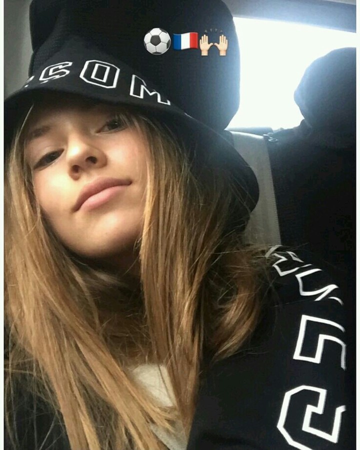 ☺