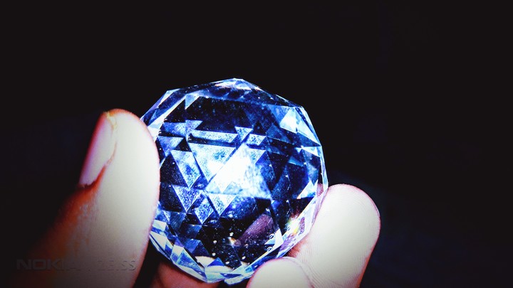 please like .....looks like diamond
