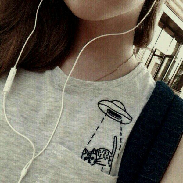 Девушка
