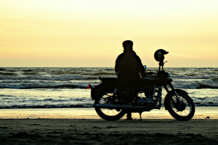 beach,bike