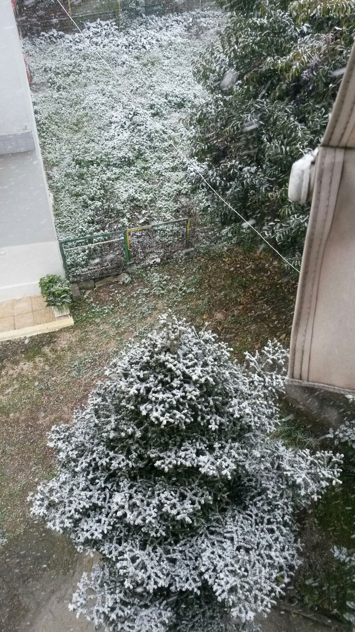 Let it snow. Agrinio