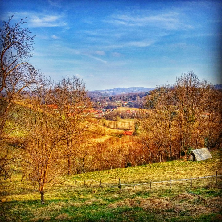 hdr_village