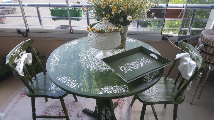 Ottoman Table