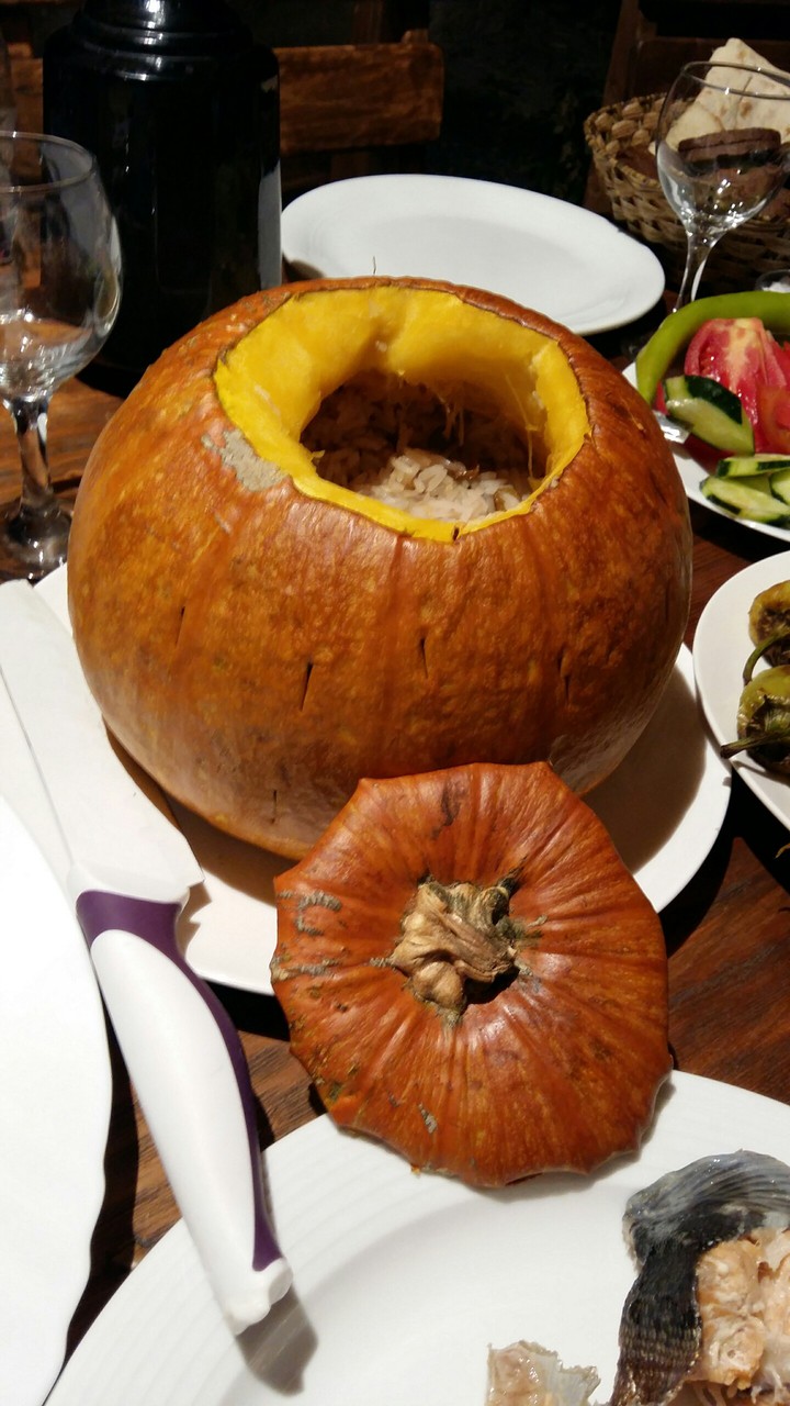 Armenian delicious ghapama