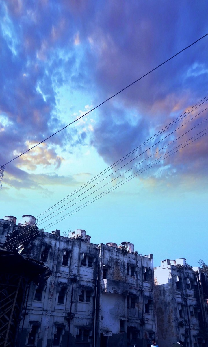 The blue clouds are beautiful