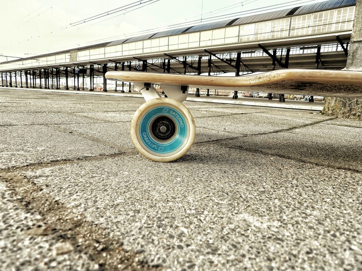 skate longboard